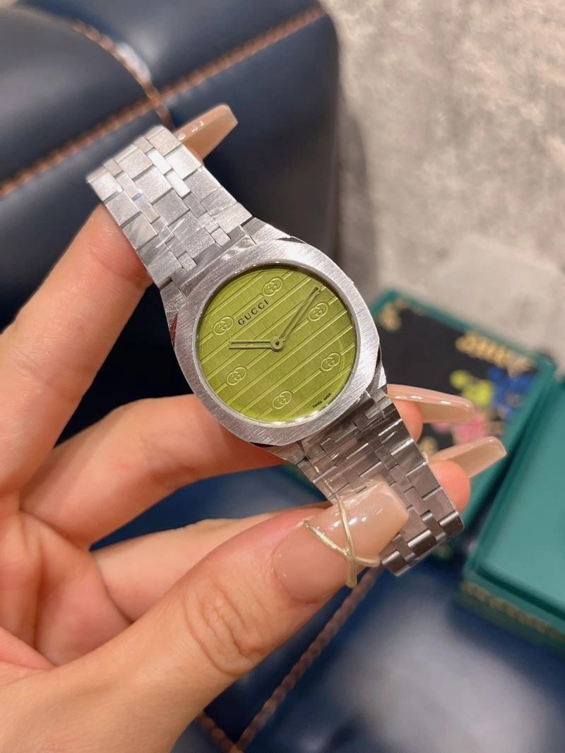 GUCCI Watches Supportive 182701
