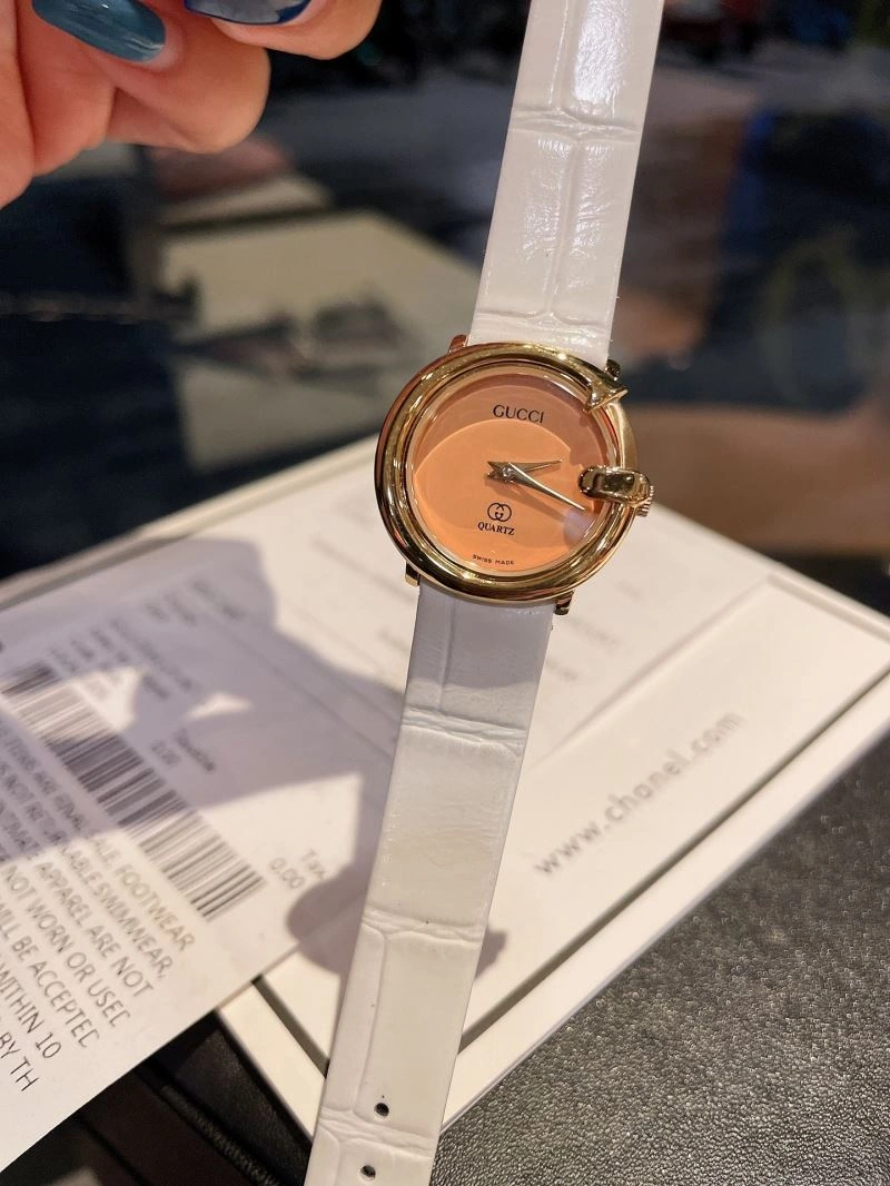 Minimalist GUCCI Watches 183070