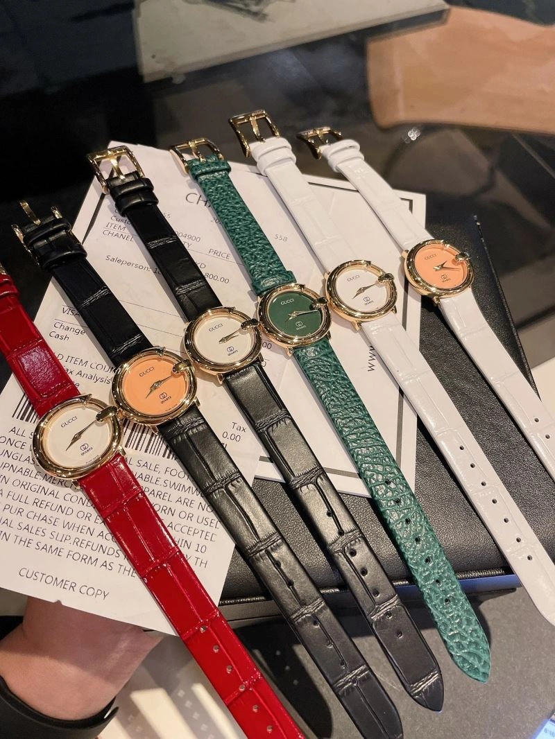 Minimalist GUCCI Watches 183070