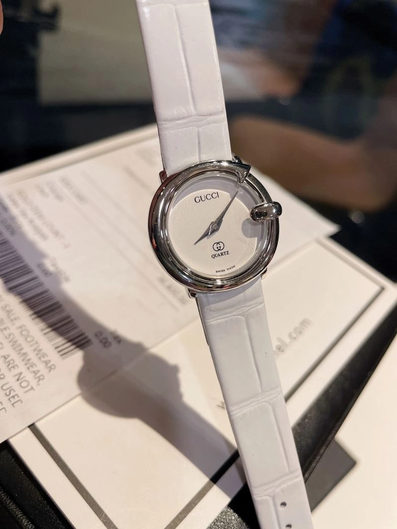 GUCCI Watches Affordable 183054