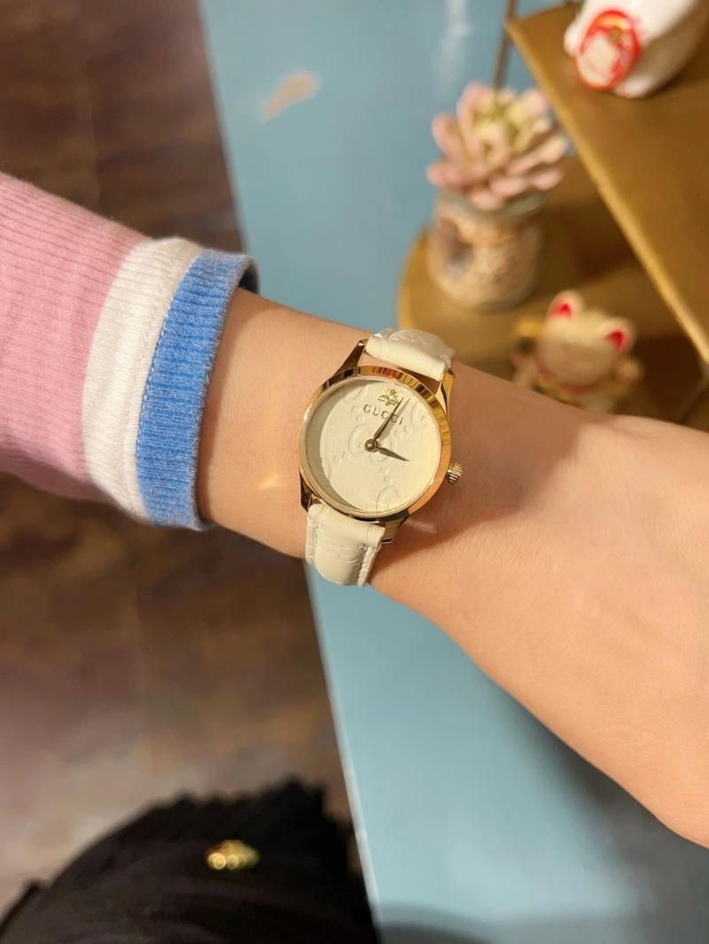 SmoothTexture GUCCI Watches 183041