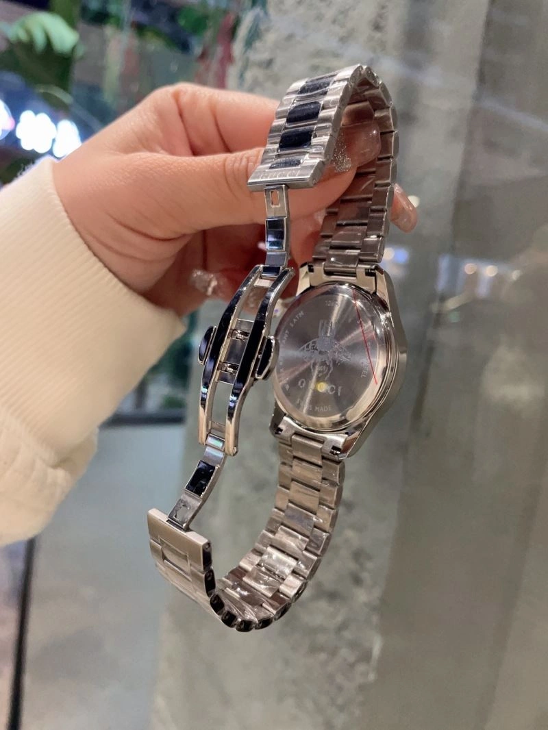Cozy GUCCI Watches 183037