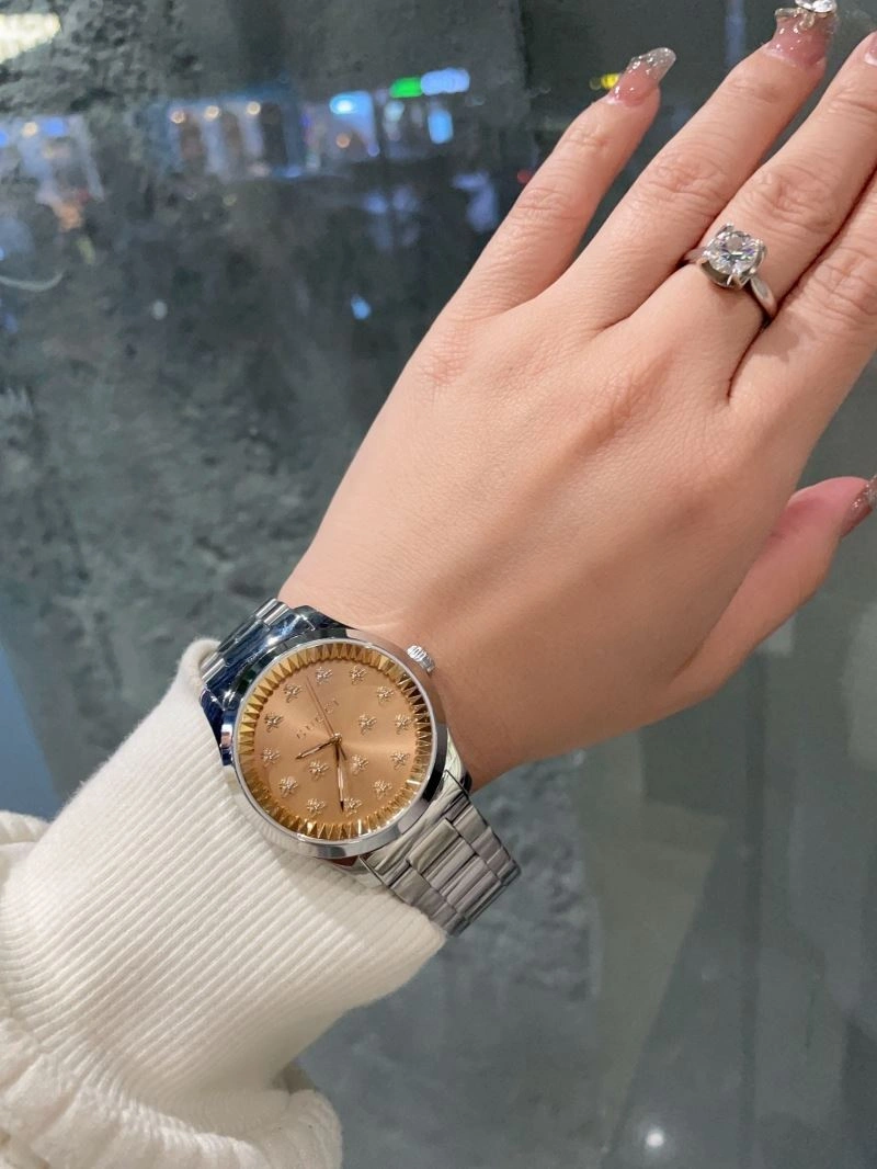 Cozy GUCCI Watches 183037
