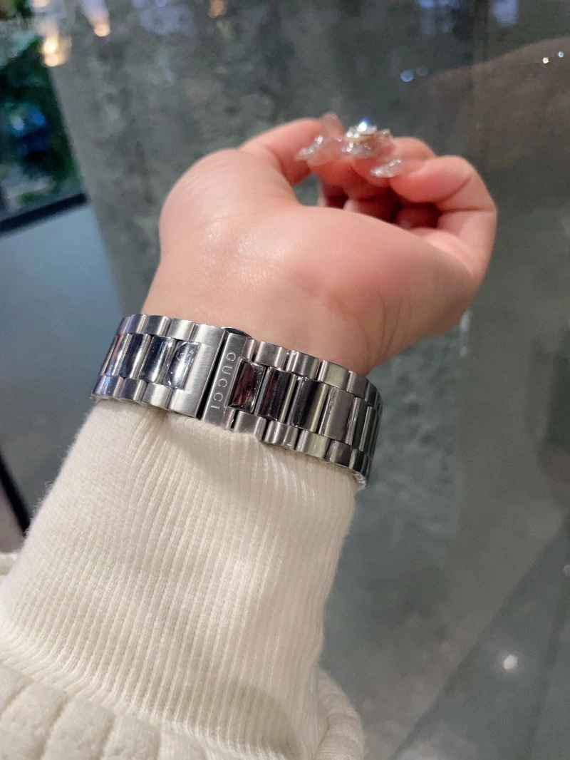 Cozy GUCCI Watches 183037