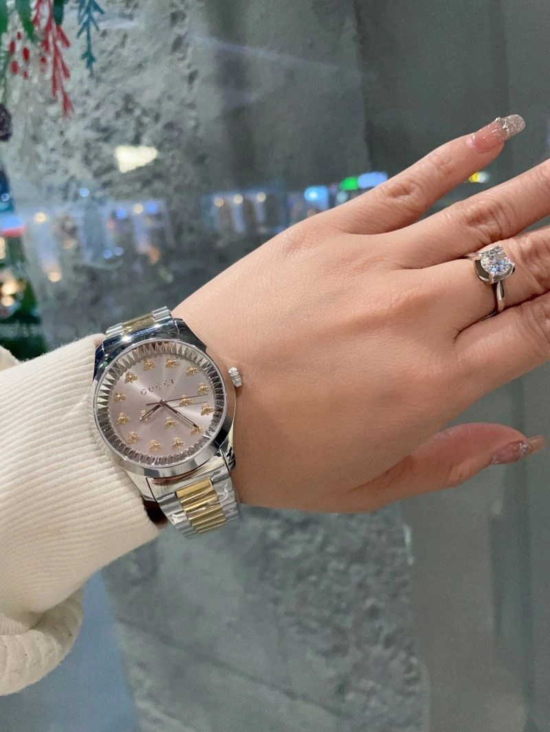 GUCCI Watches StreetReady 183035