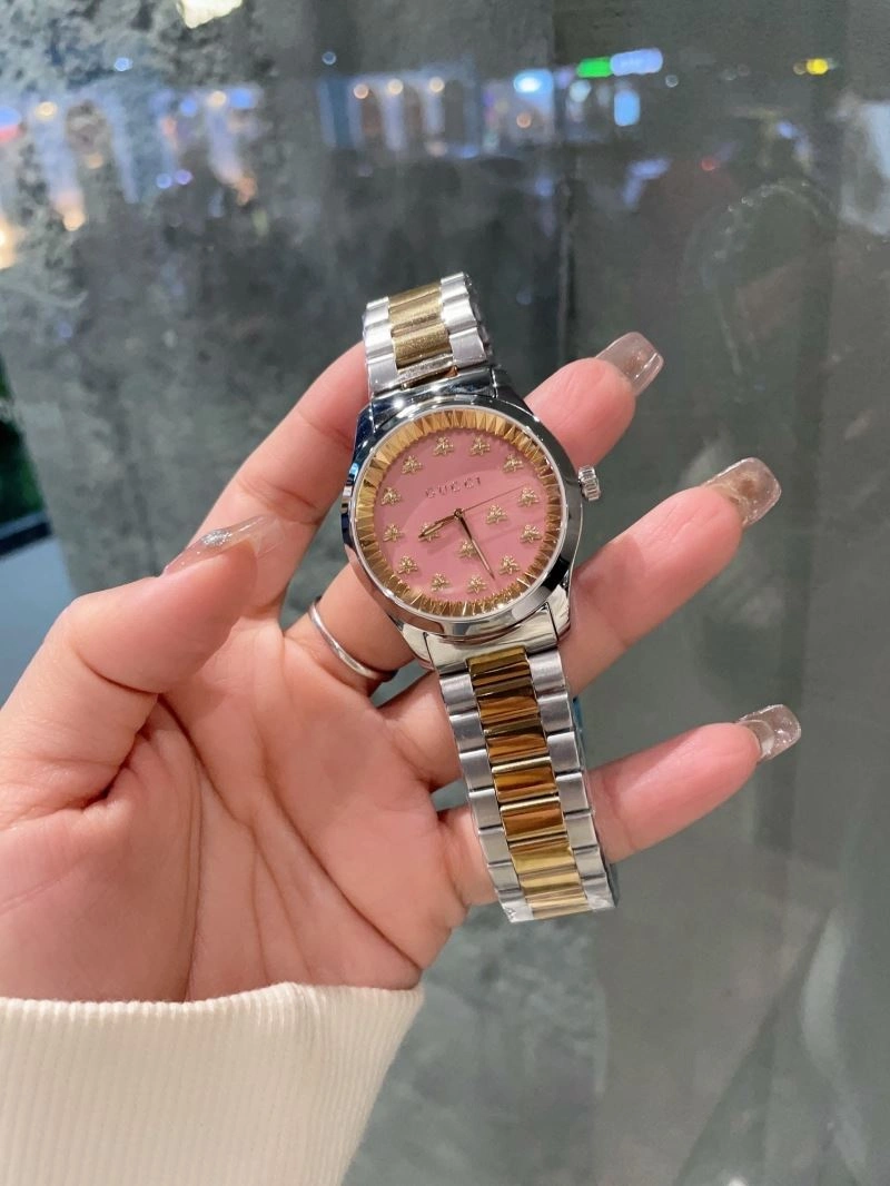 Classic GUCCI Watches 183033