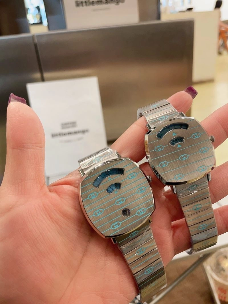GUCCI Watches Sporty 183032