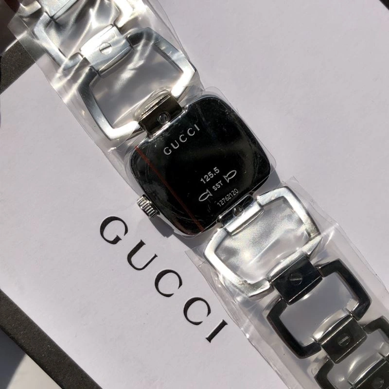 EyeCatching GUCCI Watches 183009
