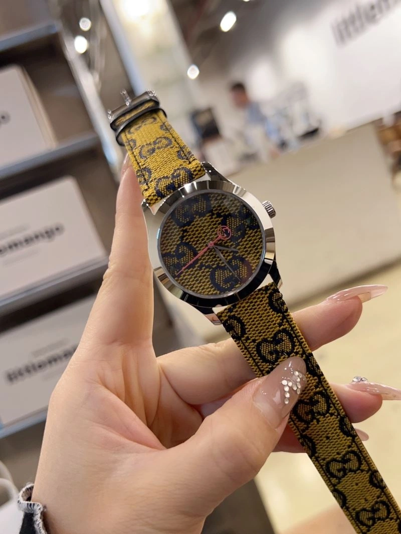 GUCCI Watches MoistureWicking 183016
