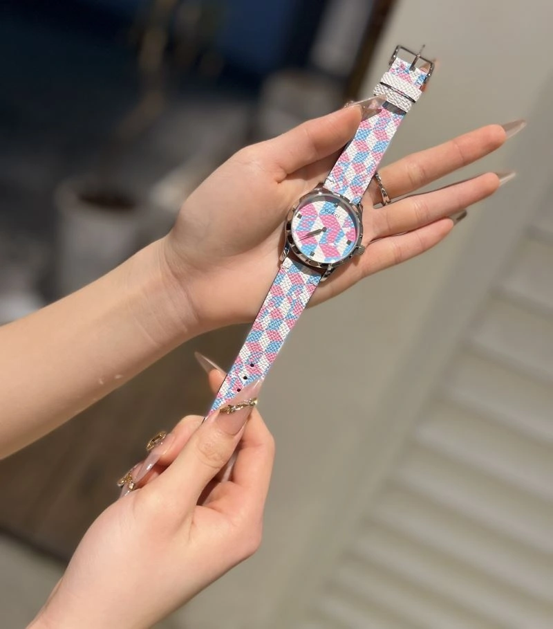 GUCCI Watches Sophisticated 183023