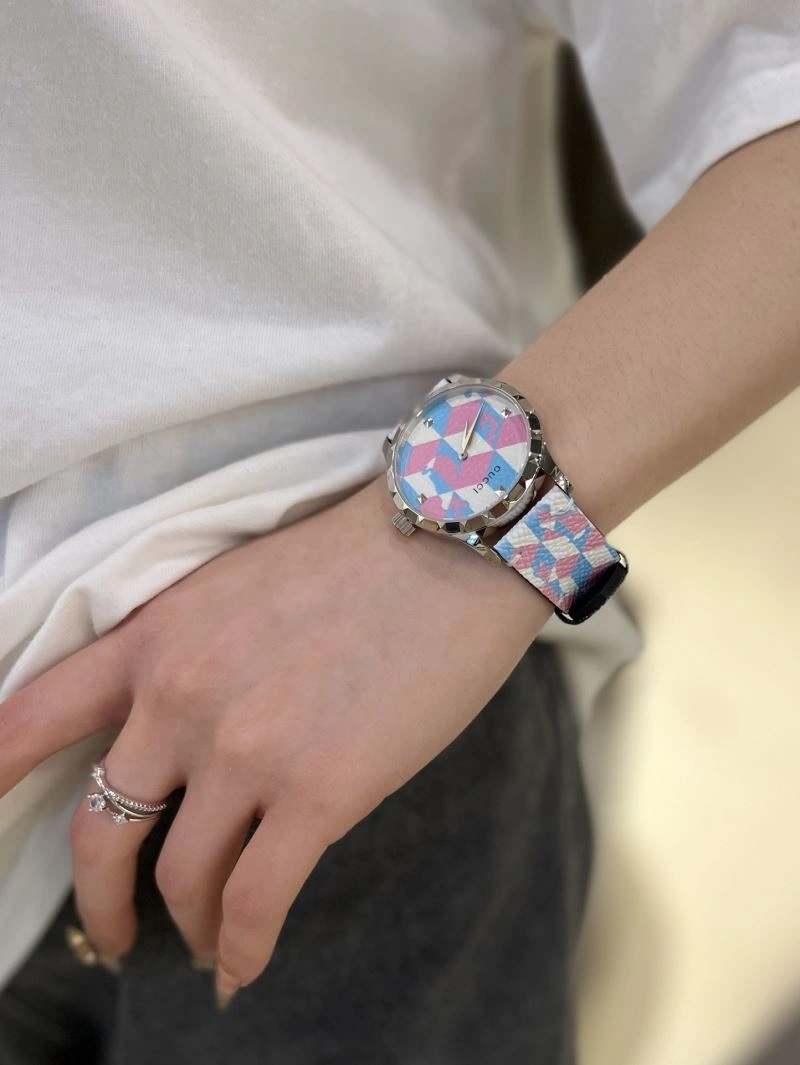 GUCCI Watches Sophisticated 183023