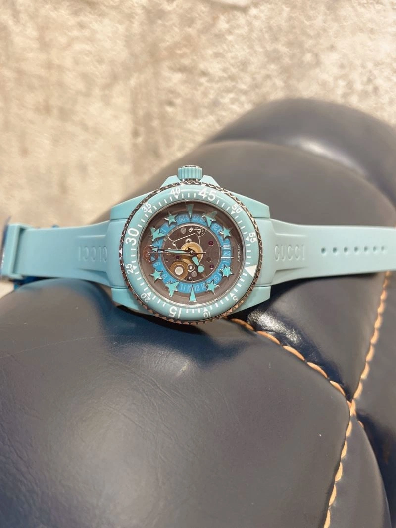 GUCCI Watches EyeCatching 182998