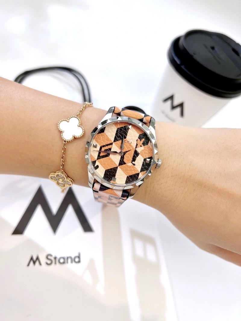 Attractive GUCCI Watches 183006