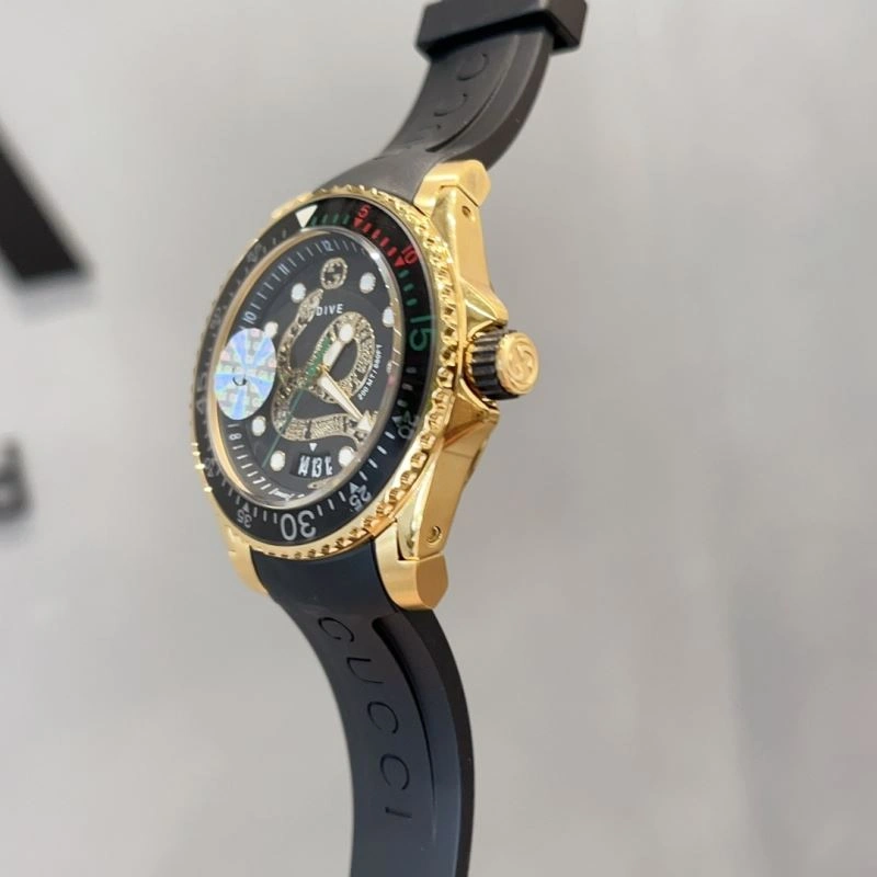 GUCCI Watches WeatherProof 182989