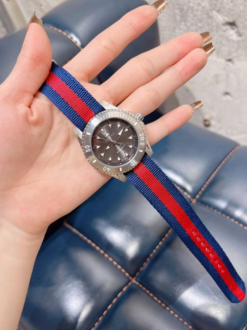 GUCCI Watches UrbanChic 182959