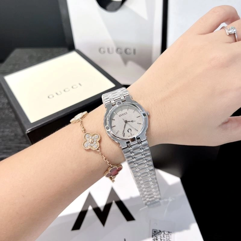 Contemporary GUCCI Watches 182984
