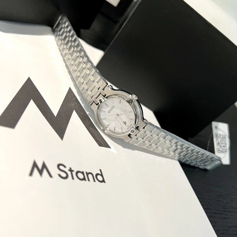 Contemporary GUCCI Watches 182984