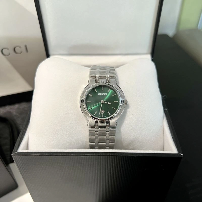 Contemporary GUCCI Watches 182984