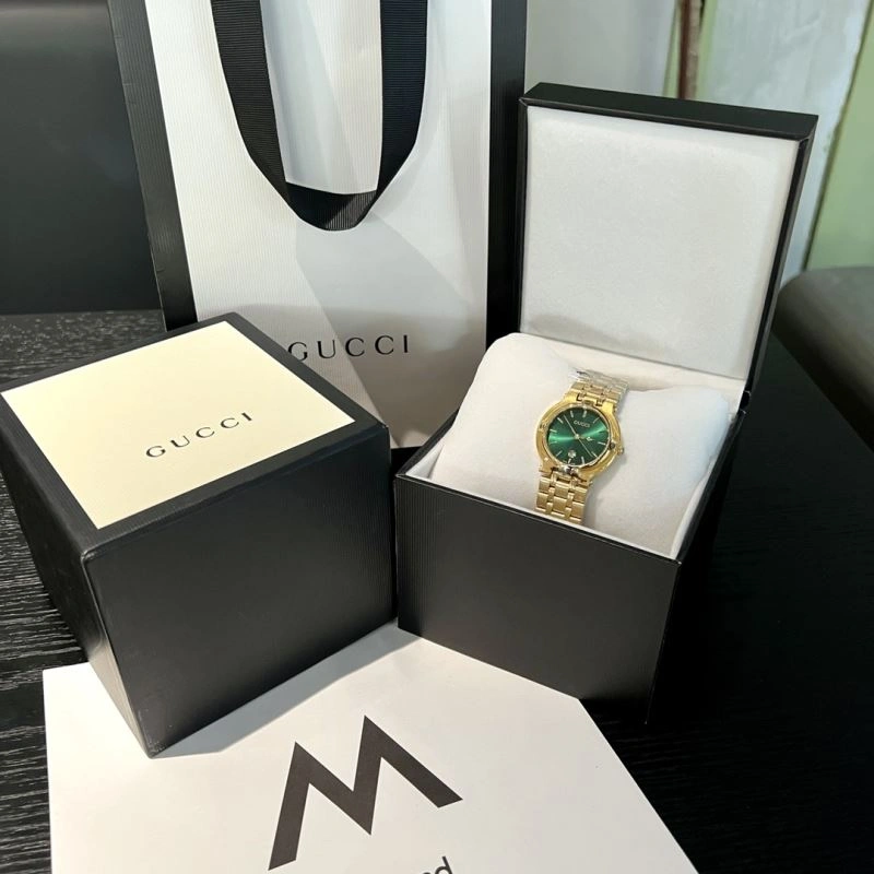 GUCCI Watches EyeCatching 182979
