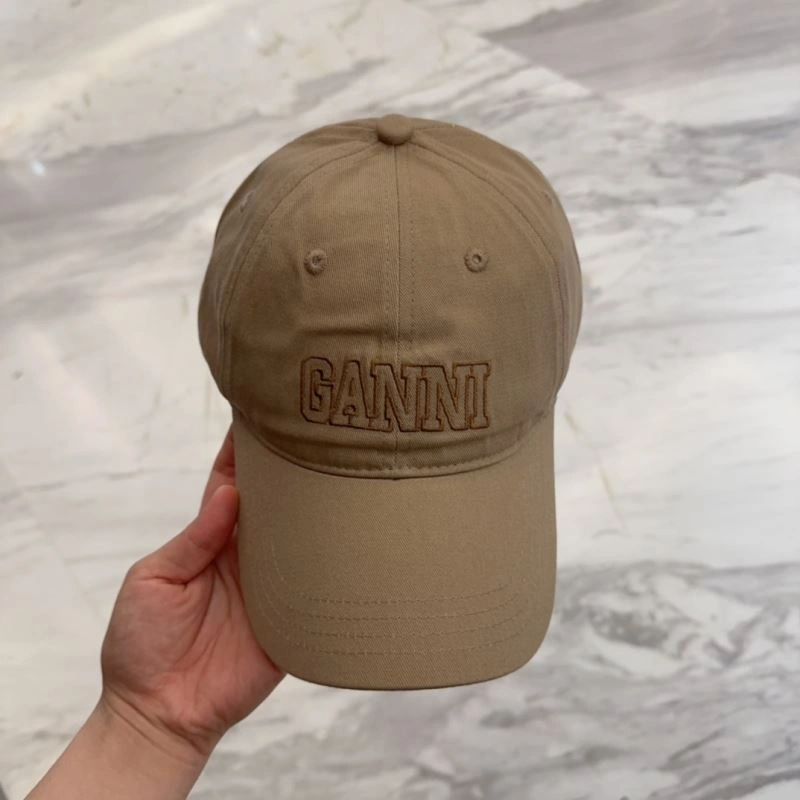 Colorful Ganni Caps 258910