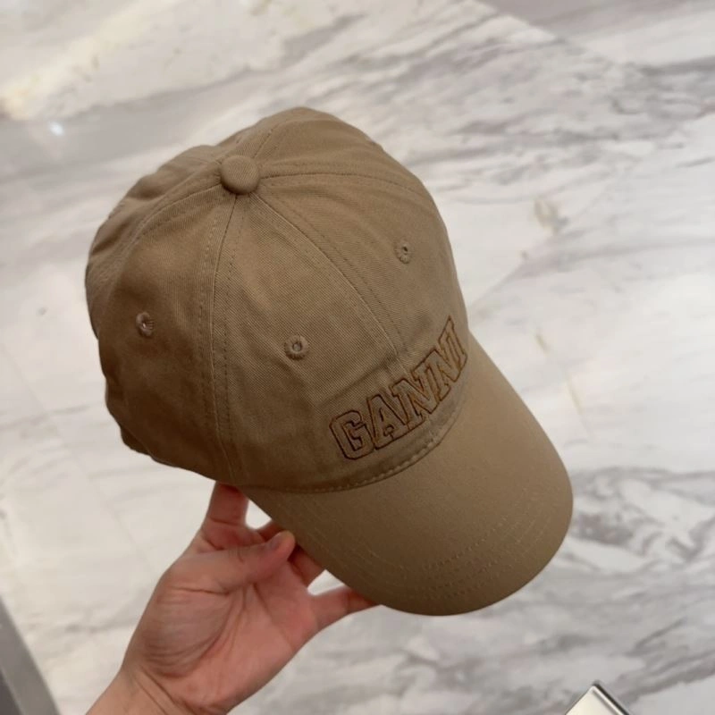 Colorful Ganni Caps 258910