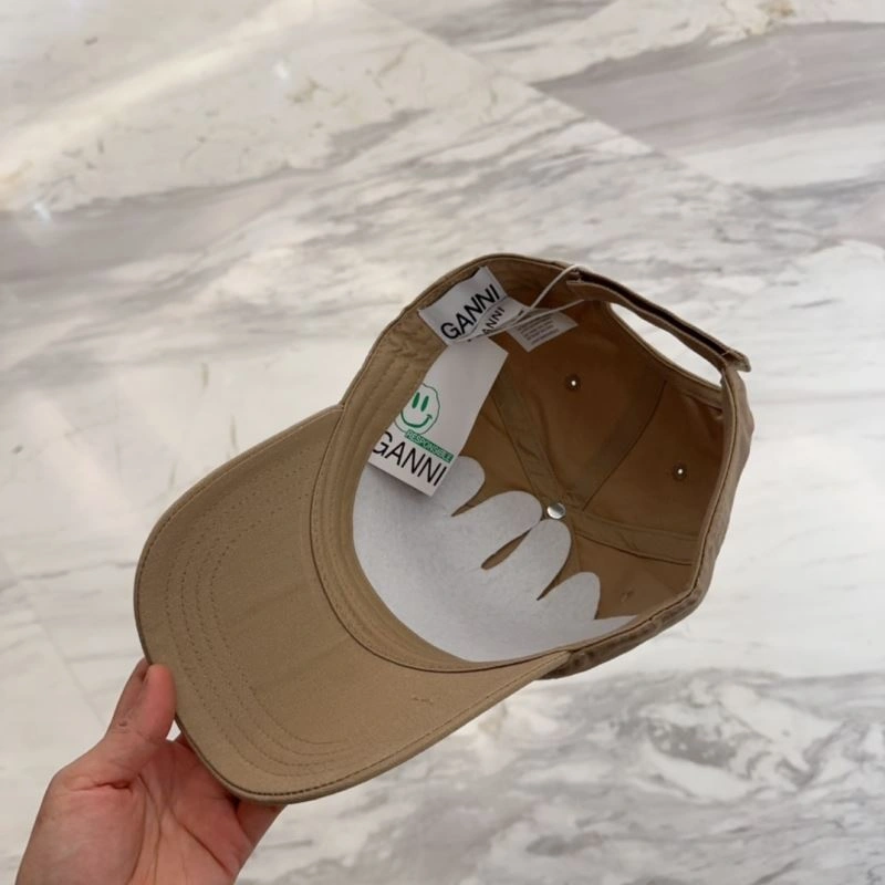 Colorful Ganni Caps 258910