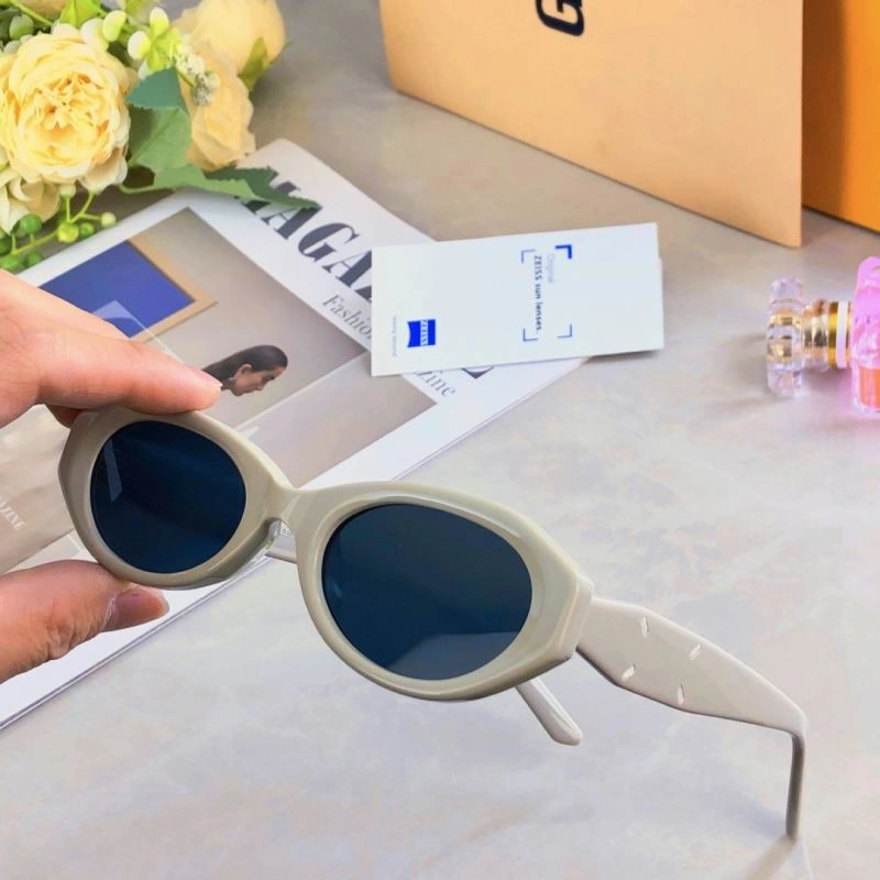 Gentle Monster Sunglasses Chic 279377