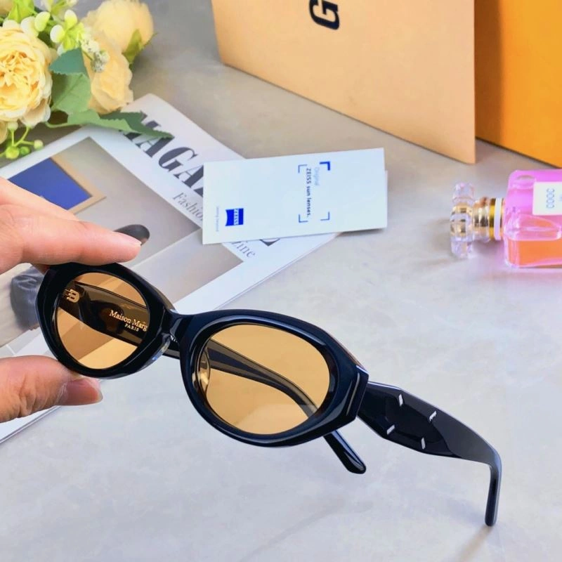 Gentle Monster Sunglasses Chic 279377