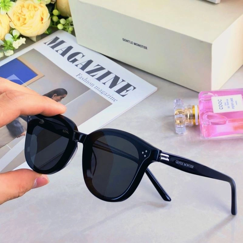 Gentle Monster Sunglasses Versatile 279374