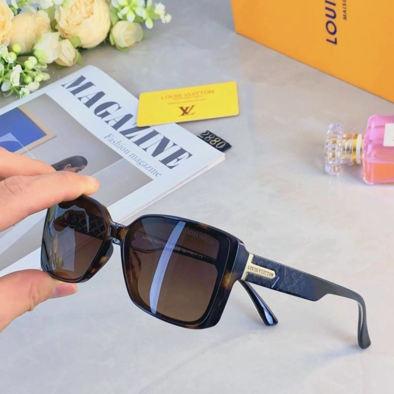 Resilient Gentle Monster Sunglasses 279370