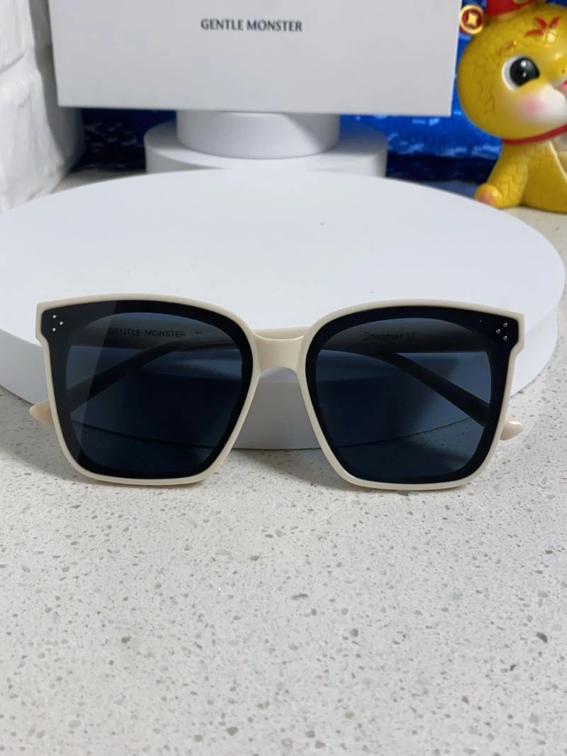 Durable Gentle Monster Sunglasses 279384