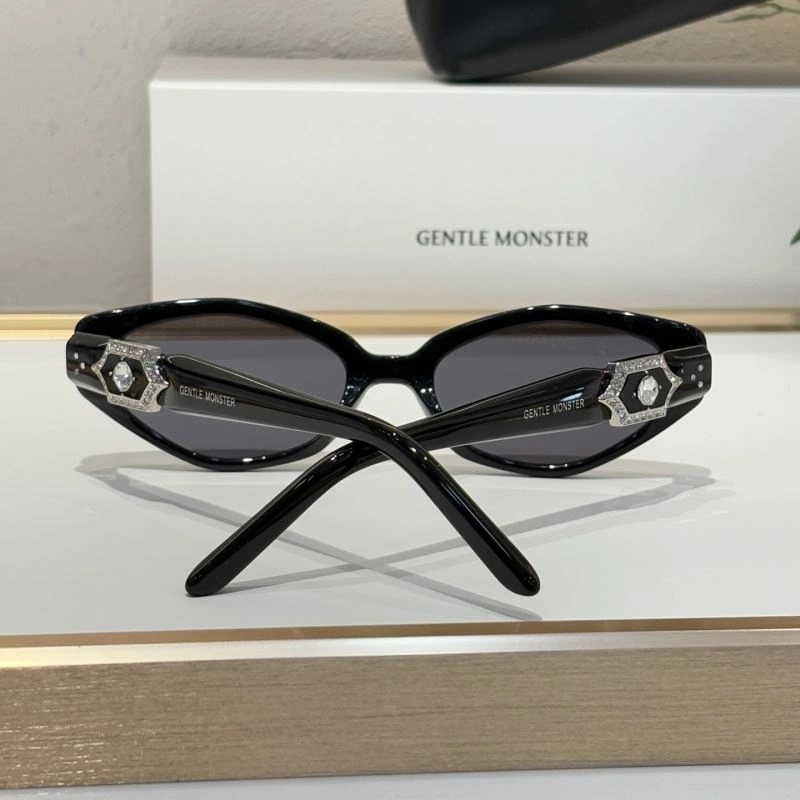 WrinkleFree Gentle Monster Sunglasses 279433