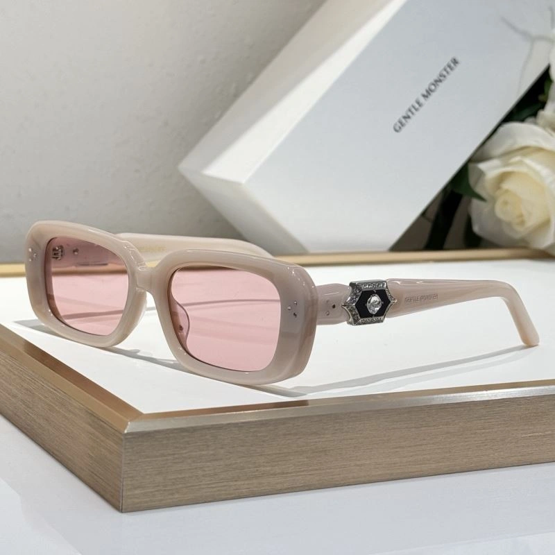 Gentle Monster Sunglasses Practical 279436