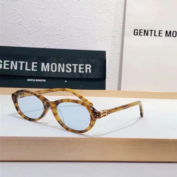 Soft Gentle Monster Sunglasses 279401
