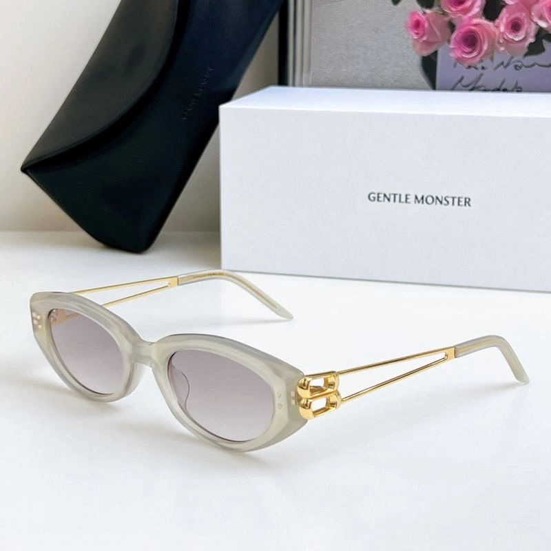 Sporty Gentle Monster Sunglasses 279385