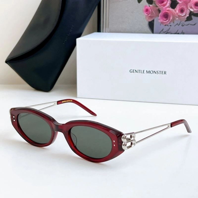 Sporty Gentle Monster Sunglasses 279385