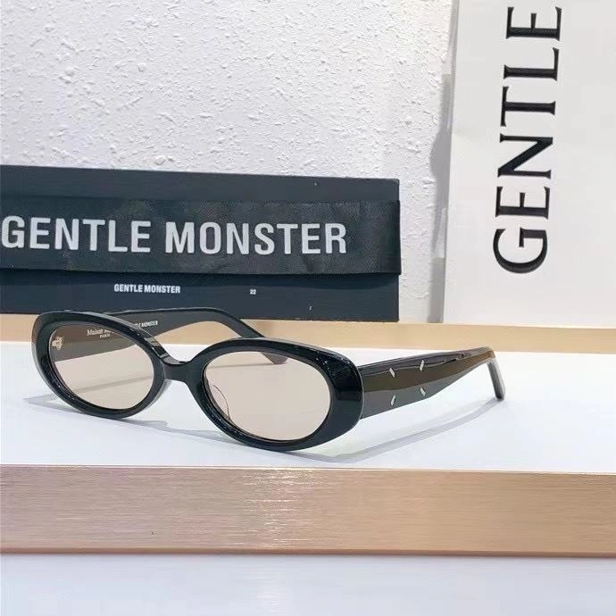 Gentle Monster Sunglasses MultiPurpose 279375
