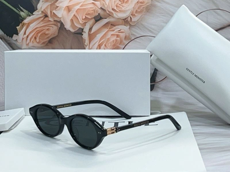 Gentle Monster Sunglasses UrbanChic 279397