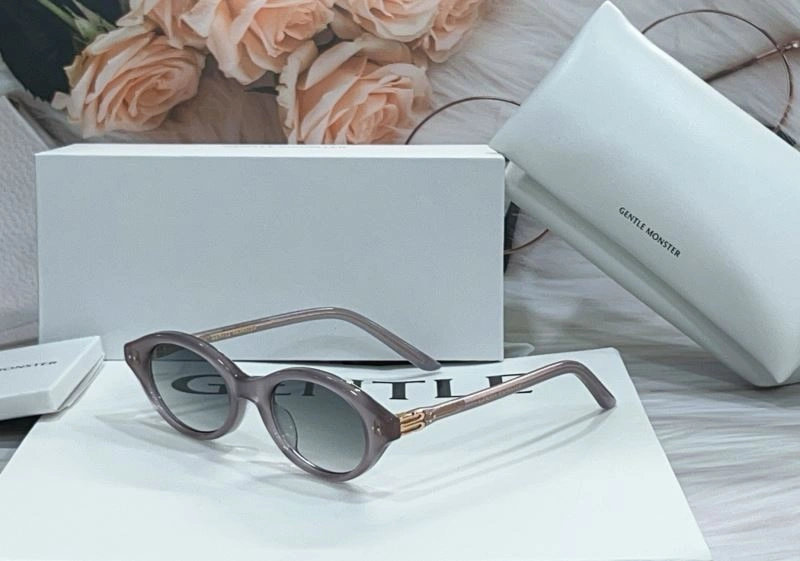 Gentle Monster Sunglasses UrbanChic 279397