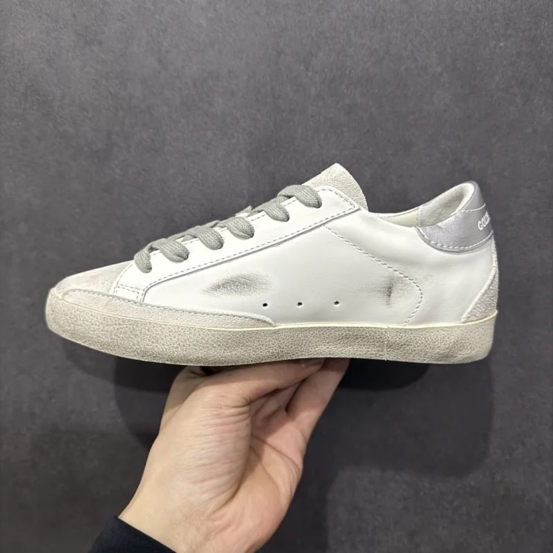 Durable Ggdb Shoes 4665