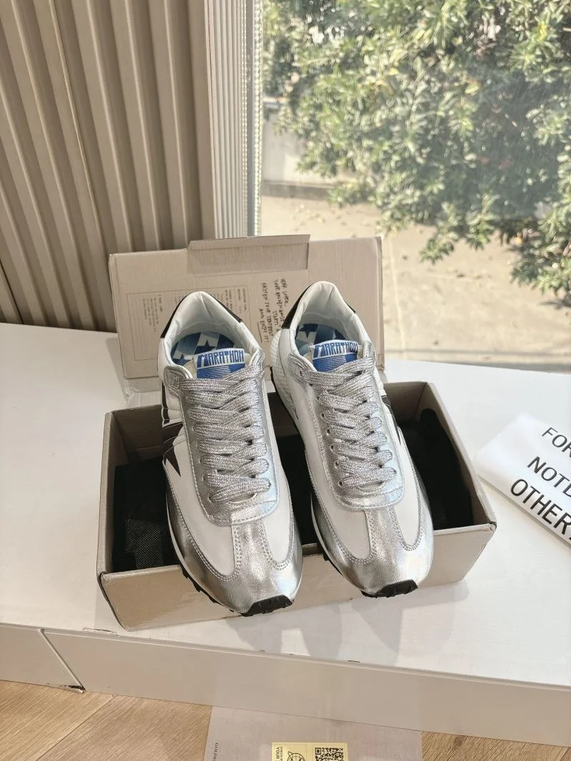 WrinkleFree Ggdb Shoes 8120