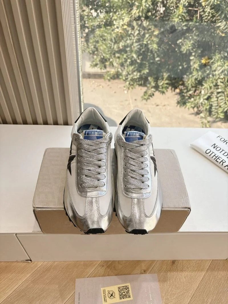 WrinkleFree Ggdb Shoes 8120