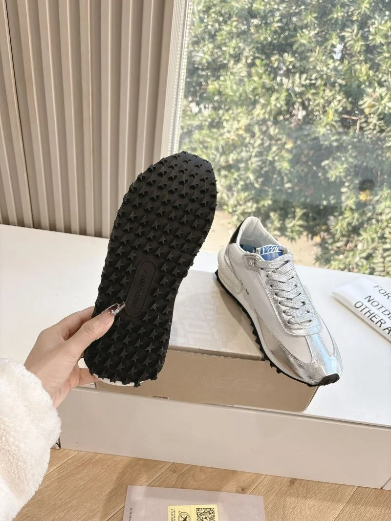 WrinkleFree Ggdb Shoes 8120