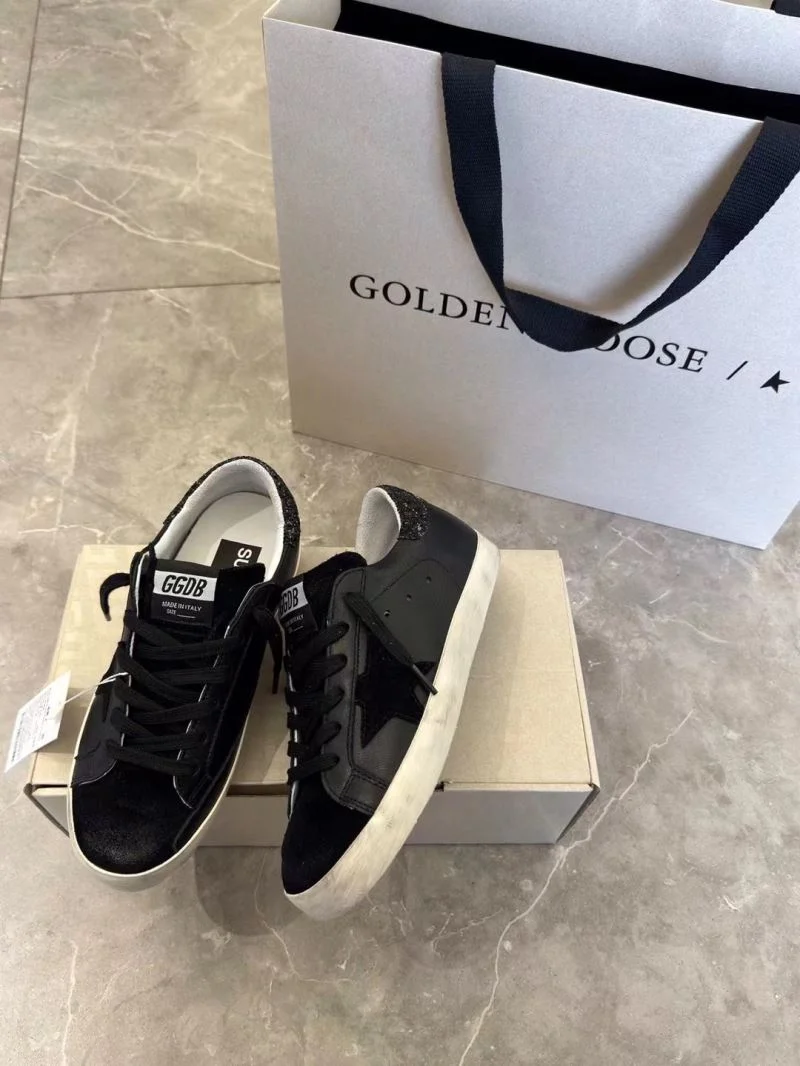 WellDesigned Ggdb Shoes 12432