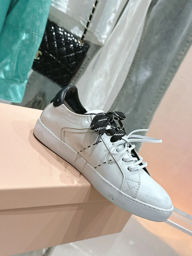 Trendy Ggdb Shoes 6415