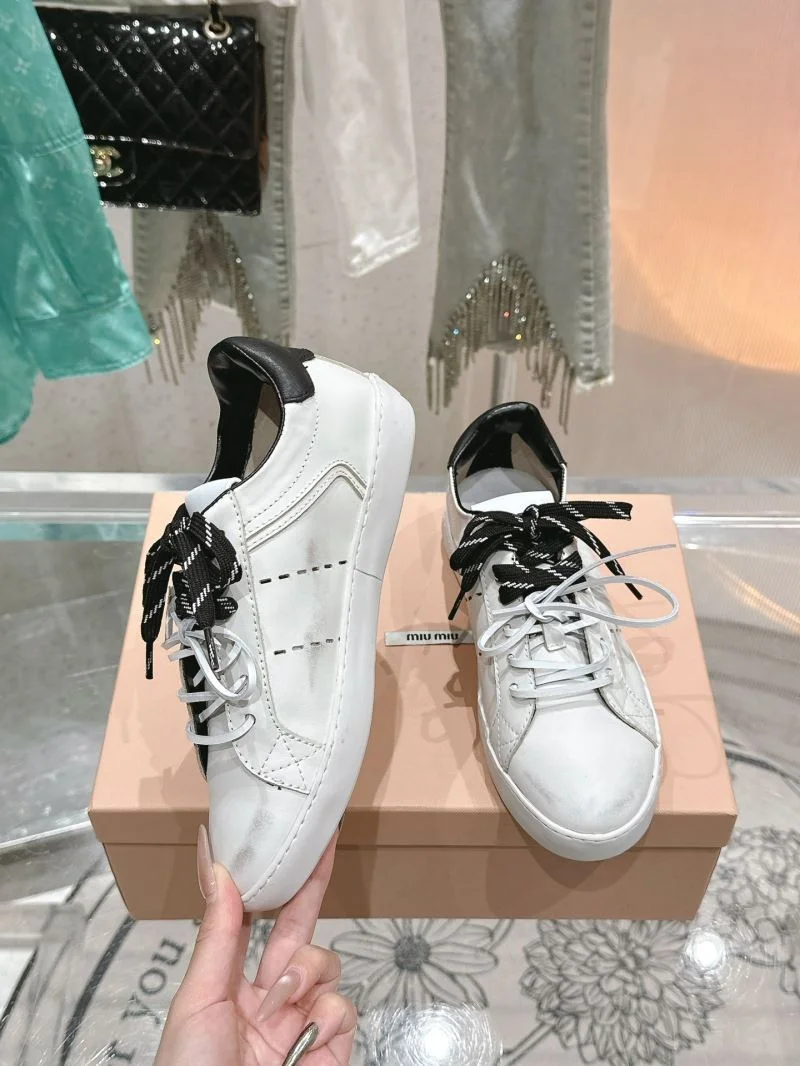 Trendy Ggdb Shoes 6415