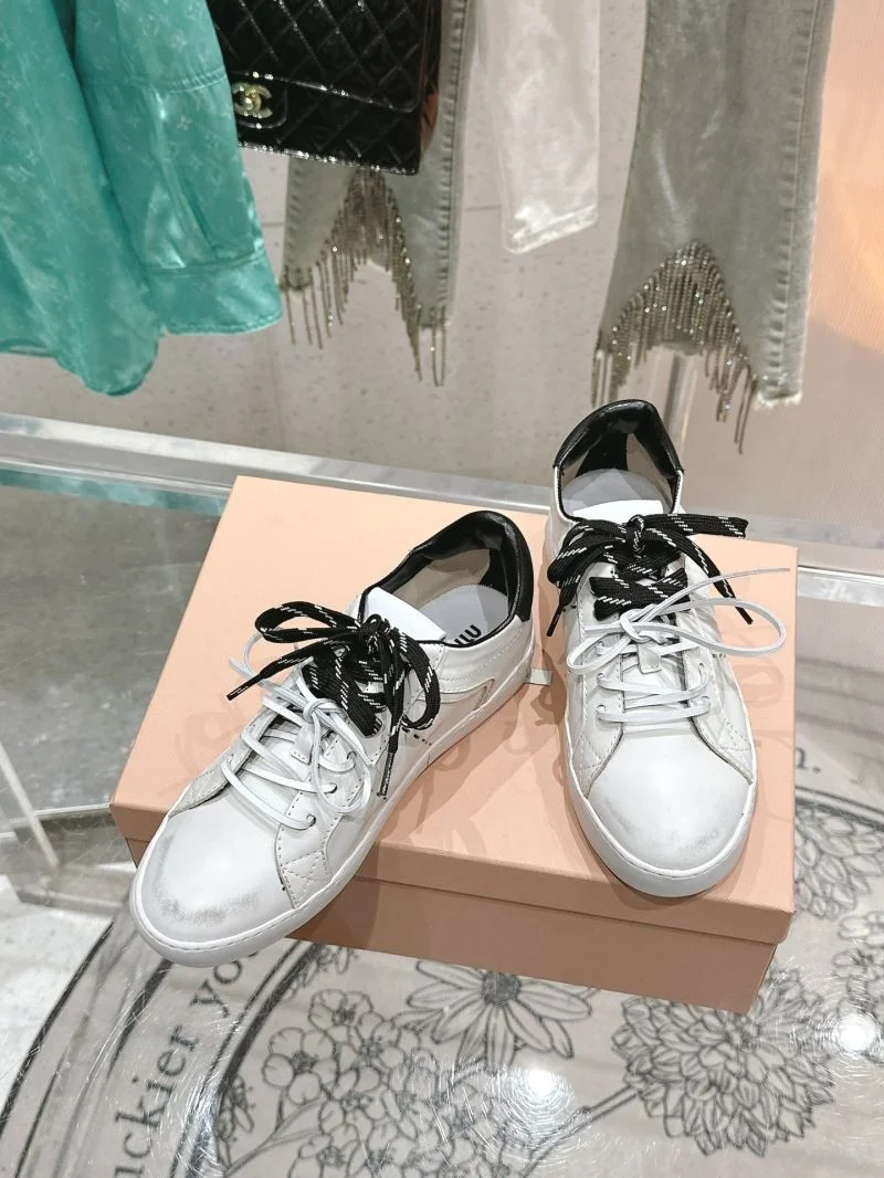 Trendy Ggdb Shoes 6415