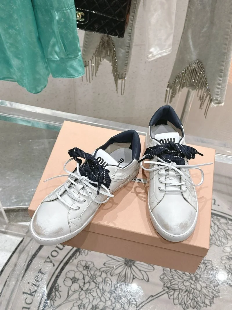 RelaxedFit Ggdb Shoes 6445