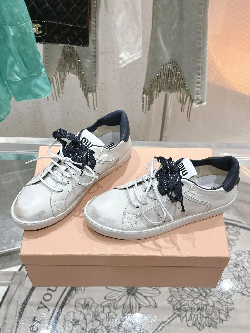 RelaxedFit Ggdb Shoes 6445