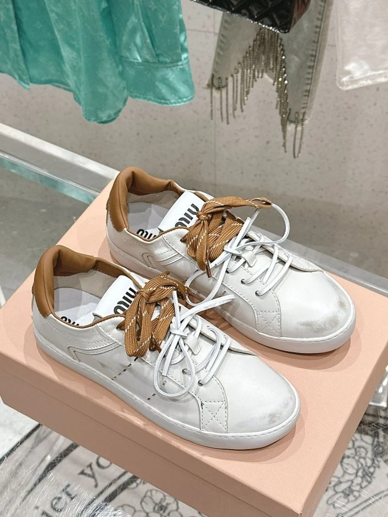 Attractive Ggdb Shoes 6414
